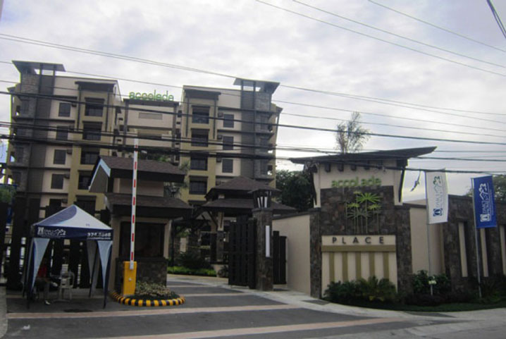 Accolade Place Entrance