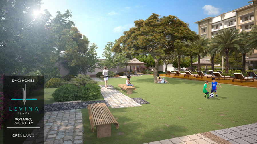 Levina Place Open Lawn