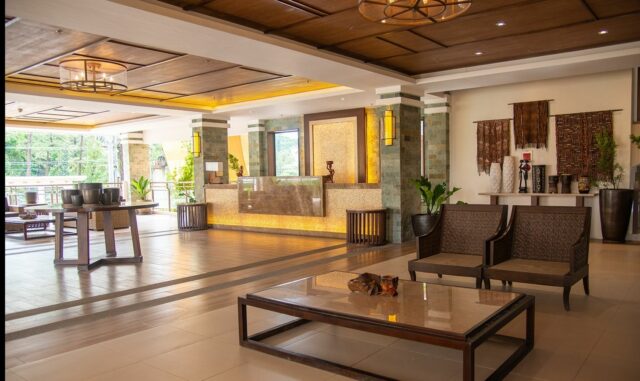 Bristle Ridge DMCI Lounge Area