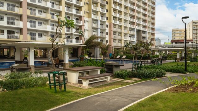 Infina Towers DMCI Picnic Area